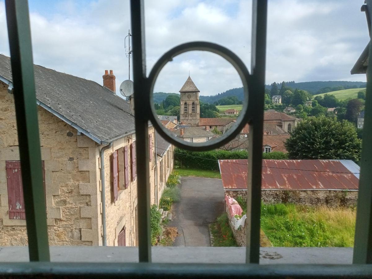 Villa La Petite Cerise à Eymoutiers  Extérieur photo