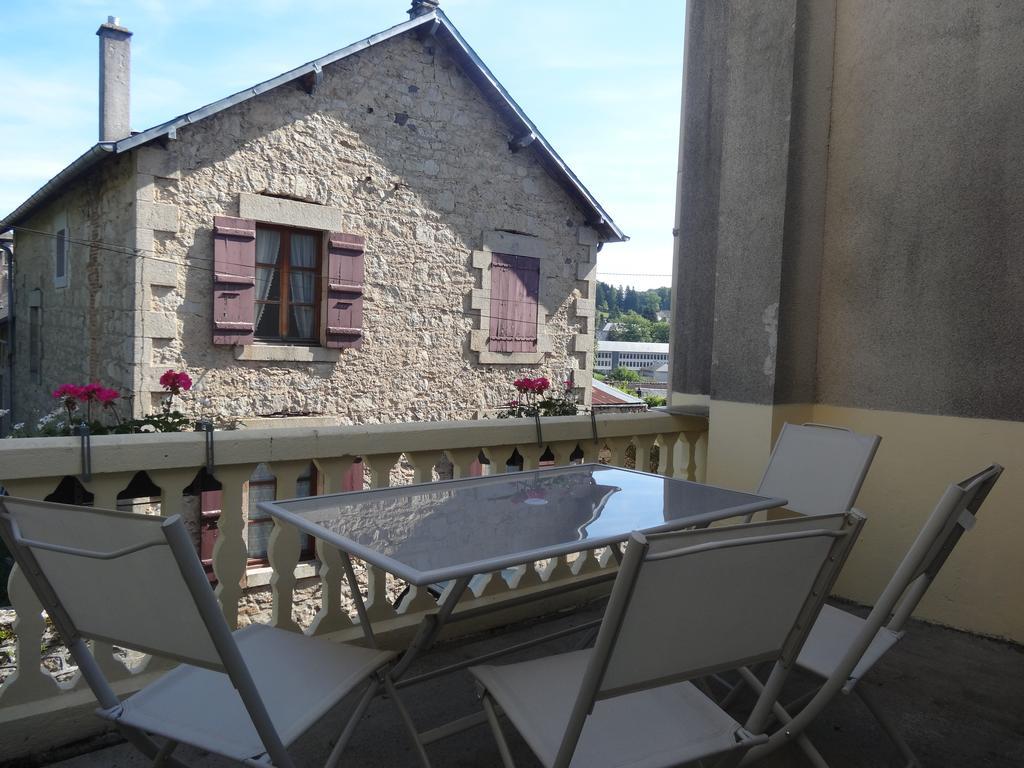Villa La Petite Cerise à Eymoutiers  Extérieur photo