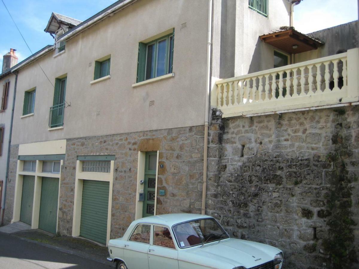 Villa La Petite Cerise à Eymoutiers  Extérieur photo